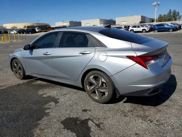 5NPLN4AG5NH077166 2022 HYUNDAI ELANTRA - Image 2