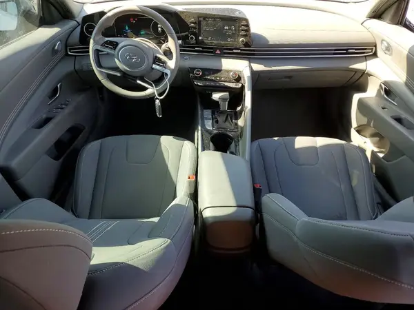 5NPLN4AG5NH077166 2022 HYUNDAI ELANTRA - Image 8