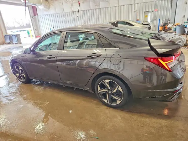 5NPLN4AG6MH016827 2021 HYUNDAI ELANTRA - Image 2