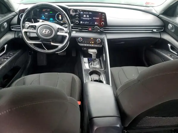 5NPLN4AG6MH025656 2021 HYUNDAI ELANTRA - Image 8