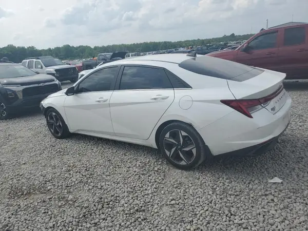 5NPLN4AG6NH057086 2022 HYUNDAI ELANTRA - Image 2