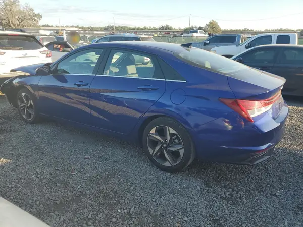 5NPLN4AG6NH067343 2022 HYUNDAI ELANTRA - Image 2