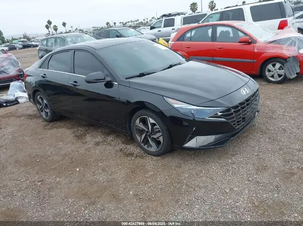 5NPLN4AG6NH072204 2022 HYUNDAI ELANTRA - Image 1