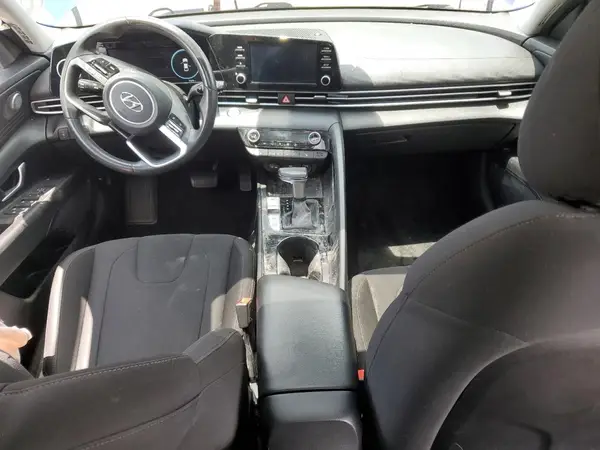 5NPLN4AG7MH015072 2021 HYUNDAI ELANTRA - Image 8