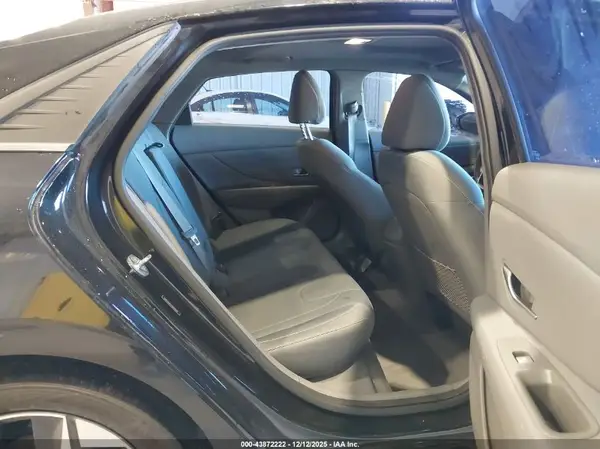5NPLN4AG7MH038321 2021 HYUNDAI ELANTRA - Image 8