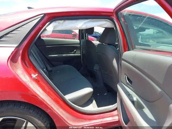 5NPLN4AG7MH039467 2021 HYUNDAI ELANTRA - Image 8