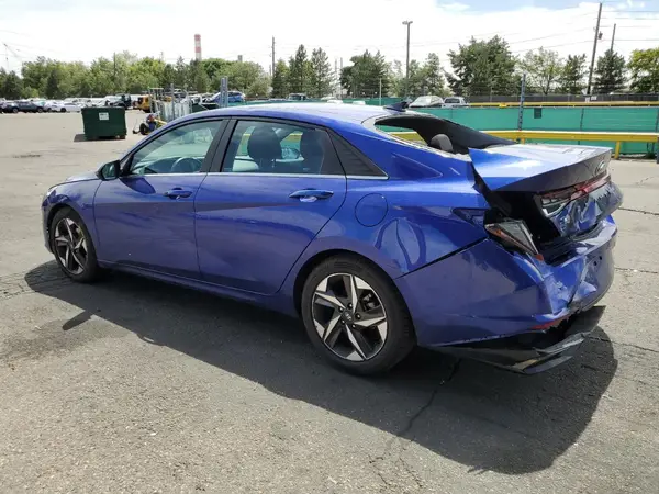 5NPLN4AG7NH055962 2022 HYUNDAI ELANTRA - Image 2