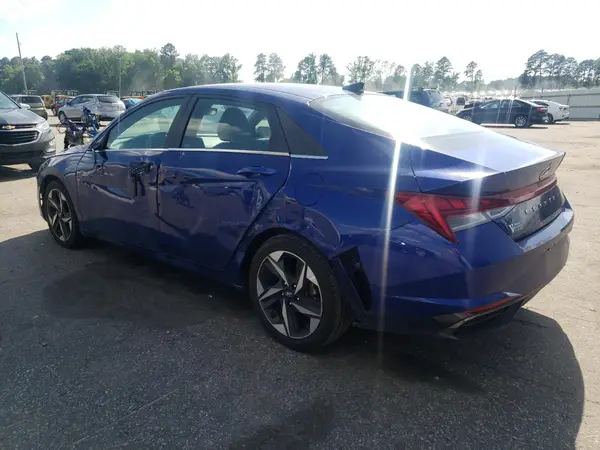 5NPLN4AG7NH070137 2022 HYUNDAI ELANTRA - Image 2