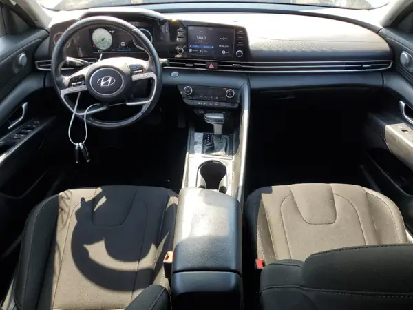5NPLN4AG8MH002492 2021 HYUNDAI ELANTRA - Image 8