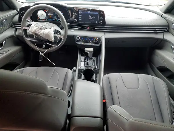 5NPLN4AG8MH015467 2021 HYUNDAI ELANTRA - Image 8