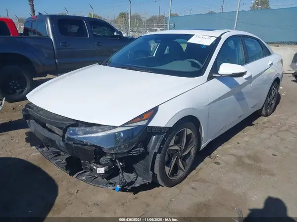 5NPLN4AG8MH016537 2021 HYUNDAI ELANTRA - Image 2