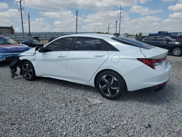 5NPLN4AG8MH017154 2021 HYUNDAI ELANTRA - Image 2