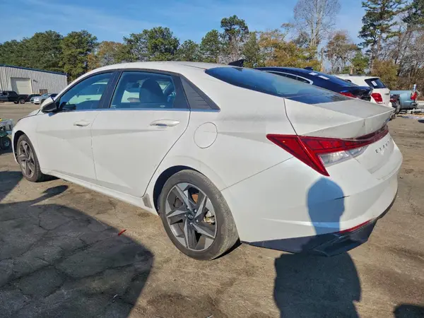 5NPLN4AG8MH023620 2021 HYUNDAI ELANTRA - Image 2