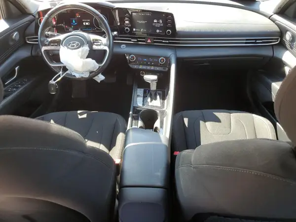 5NPLN4AG8MH031233 2021 HYUNDAI ELANTRA - Image 8