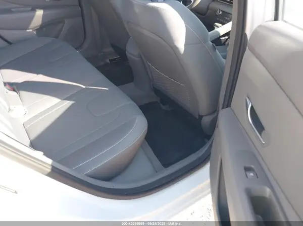 5NPLN4AG8MH043589 2021 HYUNDAI ELANTRA - Image 8