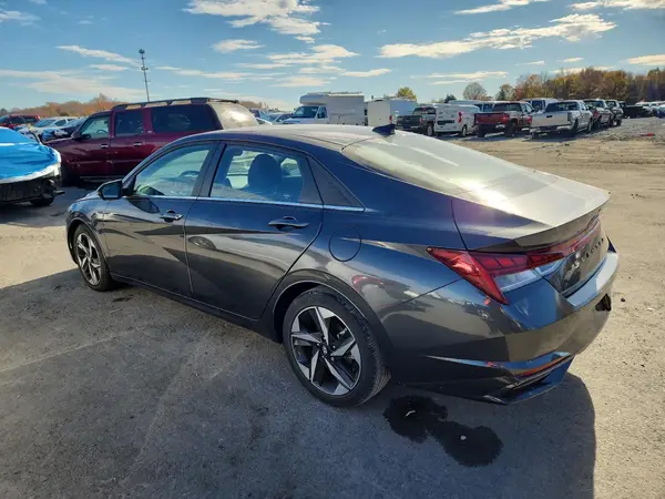 5NPLN4AG8NH060278 2022 HYUNDAI ELANTRA - Image 2