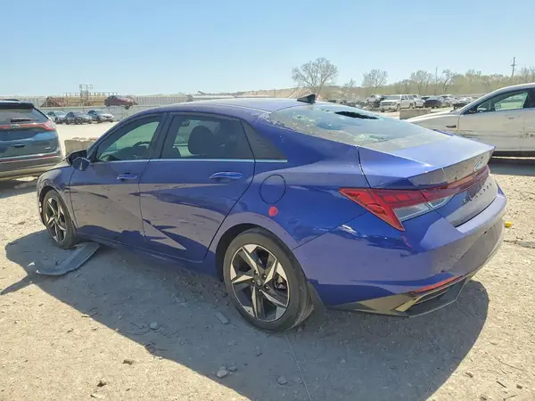 5NPLN4AG8NH067344 2022 HYUNDAI ELANTRA - Image 2