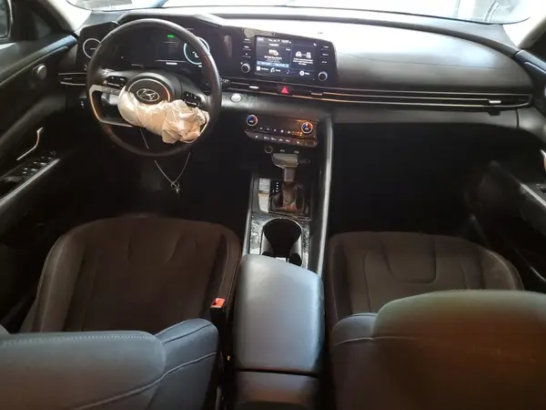 5NPLN4AG8NH073774 2022 HYUNDAI ELANTRA - Image 8