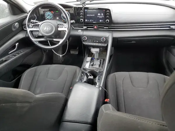 5NPLN4AG9MH027272 2021 HYUNDAI ELANTRA - Image 8