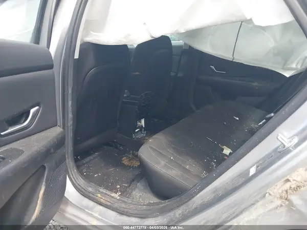 5NPLN4AG9NH067742 2022 HYUNDAI ELANTRA - Image 8