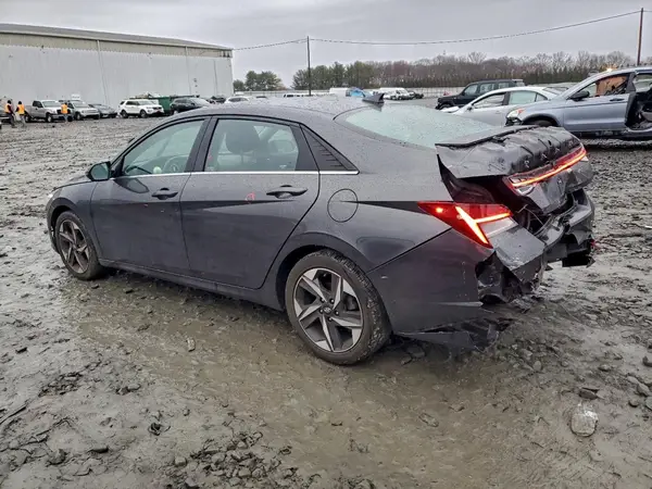5NPLN4AG9NH074836 2022 HYUNDAI ELANTRA - Image 2