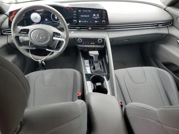 5NPLN4AG9NH077686 2022 HYUNDAI ELANTRA - Image 8