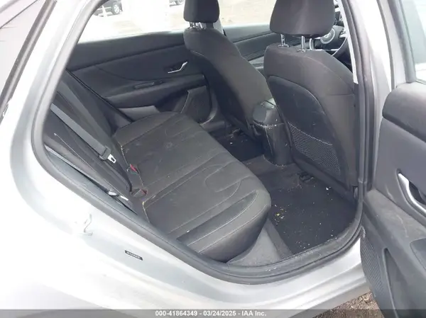 5NPLN4AG9NH078241 2022 HYUNDAI ELANTRA - Image 8