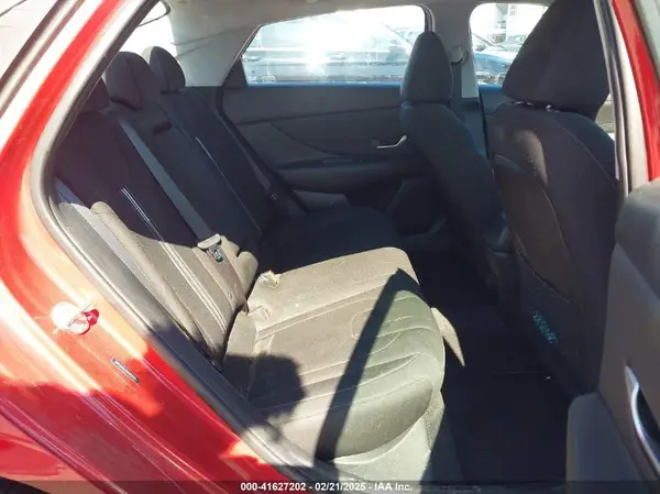 5NPLN4AG9NH082970 2022 HYUNDAI ELANTRA - Image 8