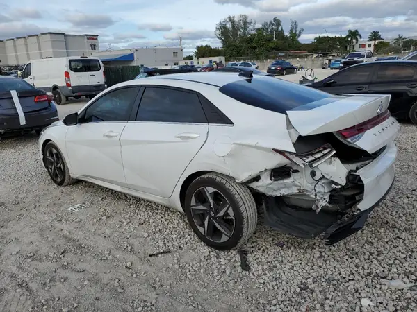 5NPLN4AGXMH029032 2021 HYUNDAI ELANTRA - Image 2