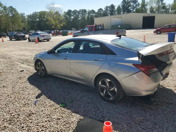 5NPLN4AGXNH061142 2022 HYUNDAI ELANTRA - Image 2