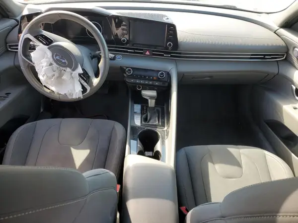 5NPLN4AGXNH068799 2022 HYUNDAI ELANTRA - Image 8