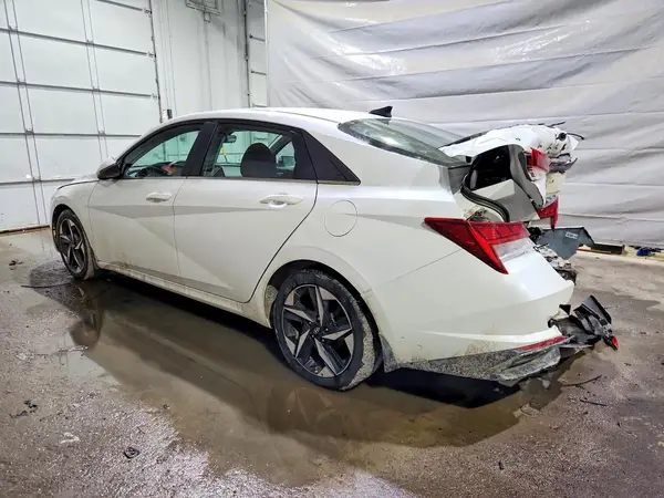 5NPLN4AGXNH076031 2022 HYUNDAI ELANTRA - Image 2