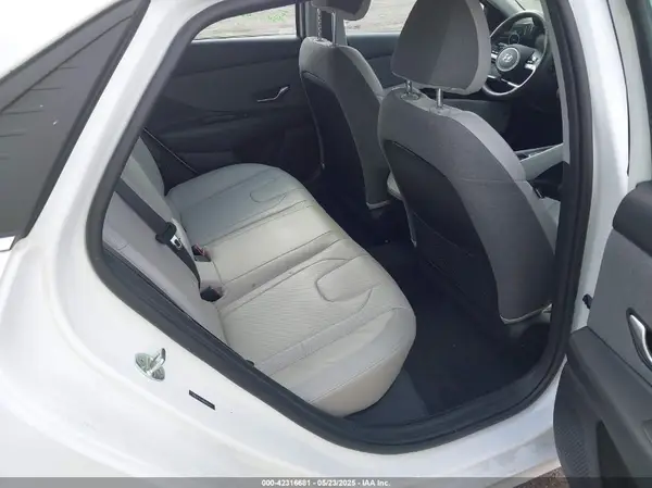 5NPLP4AG0MH017241 2021 HYUNDAI ELANTRA - Image 8