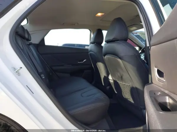 5NPLP4AG0MH020950 2021 HYUNDAI ELANTRA - Image 8