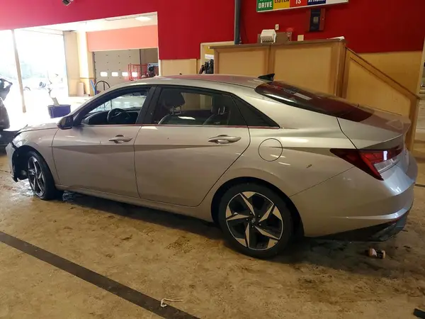 5NPLP4AG0MH027459 2021 HYUNDAI ELANTRA - Image 2
