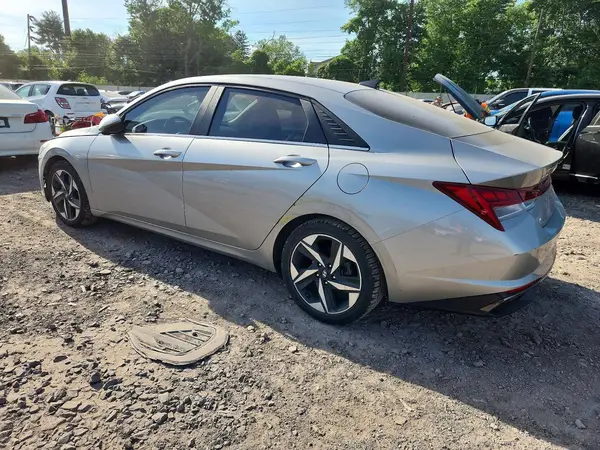 5NPLP4AG2MH012784 2021 HYUNDAI ELANTRA - Image 2