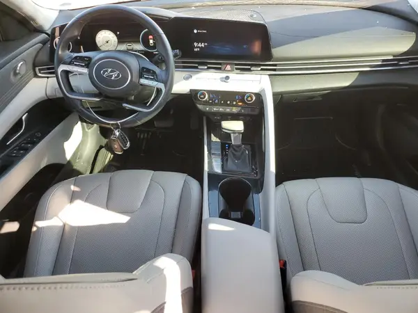 5NPLP4AG2MH014373 2021 HYUNDAI ELANTRA - Image 8