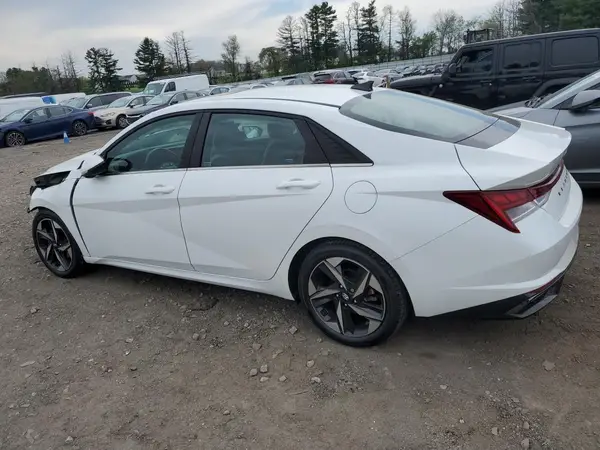 5NPLP4AG2MH023753 2021 HYUNDAI ELANTRA - Image 2