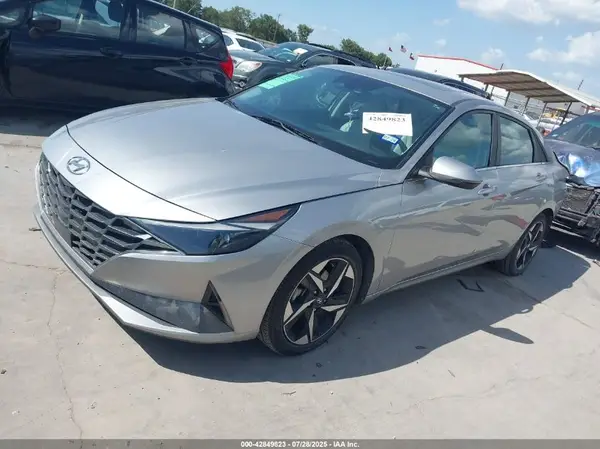 5NPLP4AG2NH054633 2022 HYUNDAI ELANTRA - Image 2