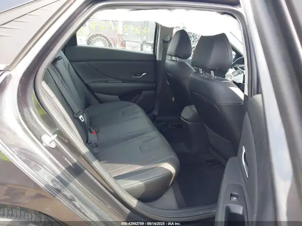 5NPLP4AG2NH071948 2022 HYUNDAI ELANTRA - Image 8