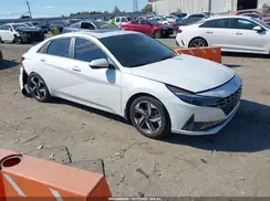 5NPLP4AG2NH074204 2022 HYUNDAI ELANTRA