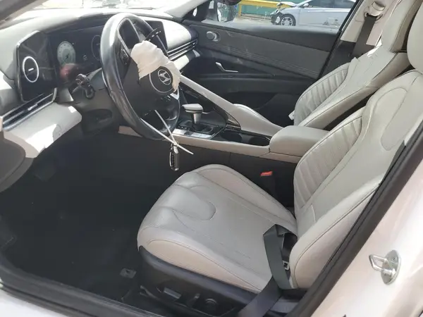2021 HYUNDAI ELANTRA auction photo 7