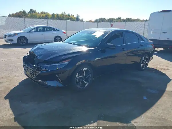 5NPLP4AG3MH027553 2021 HYUNDAI ELANTRA - Image 2