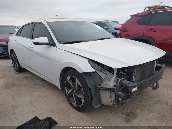 5NPLP4AG3MH028542 2021 HYUNDAI ELANTRA - Image 1