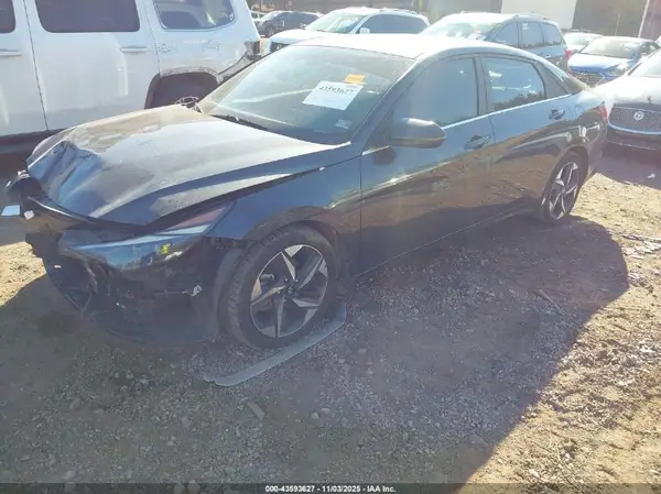 5NPLP4AG3NH056598 2022 HYUNDAI ELANTRA - Image 2