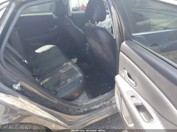 5NPLP4AG3NH067178 2022 HYUNDAI ELANTRA - Image 8
