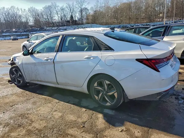 5NPLP4AG3PH117516 2023 HYUNDAI ELANTRA - Image 2