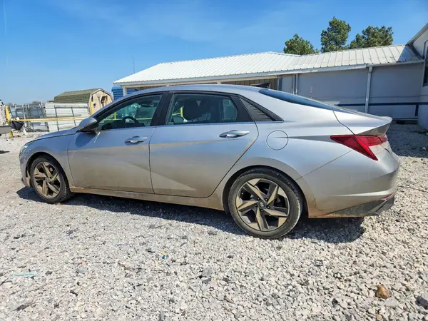 5NPLP4AG4MH005190 2021 HYUNDAI ELANTRA - Image 2