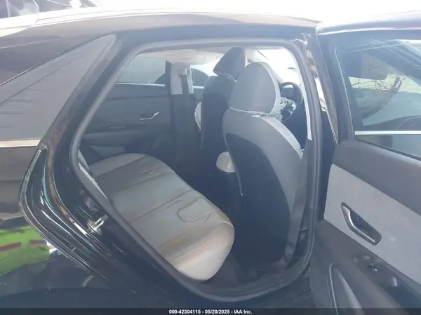5NPLP4AG4MH008901 2021 HYUNDAI ELANTRA - Image 8