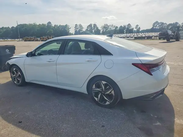 5NPLP4AG4NH055749 2022 HYUNDAI ELANTRA - Image 2